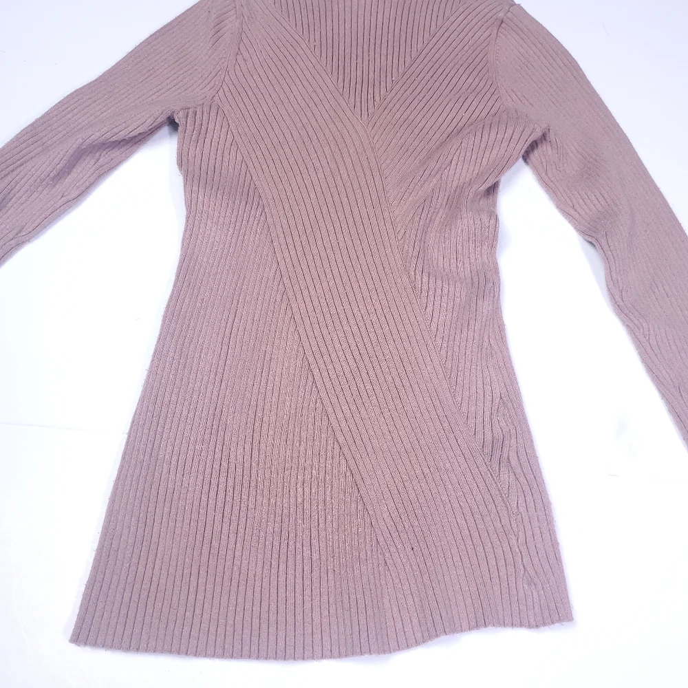 H&M Ribbed Long Sleeve Sweater - Picture 2 of 16